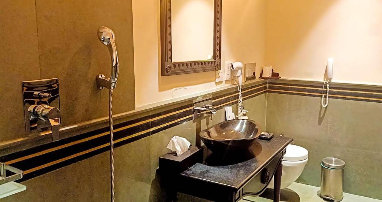 Niraamaya Wellness Retreats Backwaters And Beyond Kumarakom Esterno foto