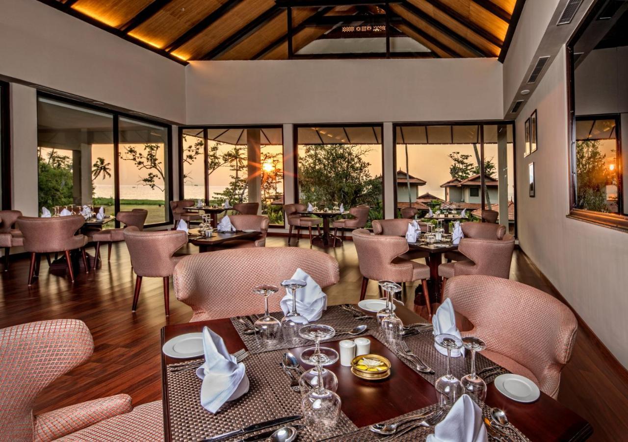 Niraamaya Wellness Retreats Backwaters And Beyond Kumarakom Esterno foto